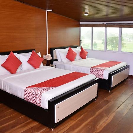 Oyo 430 The Turf Villa Nuwara Eliya Kültér fotó